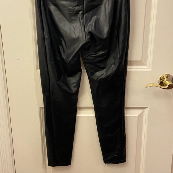 Leather leggings - Picture 2 of 4